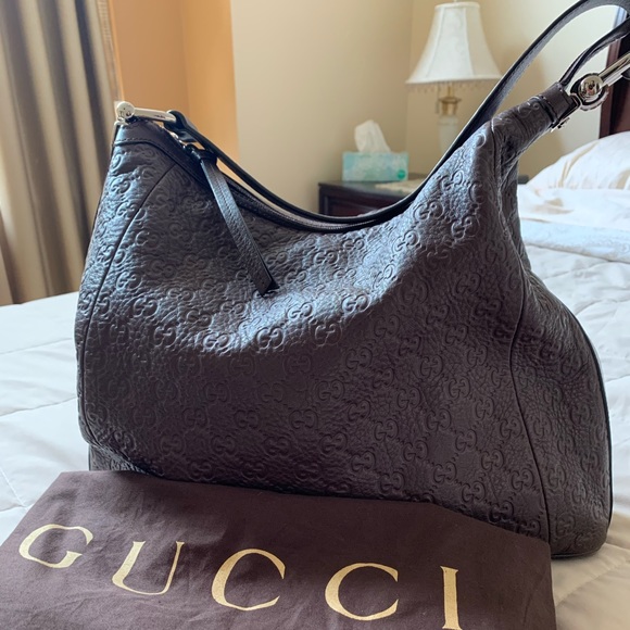 Gucci Handbags - Gucci Leather Hangbag